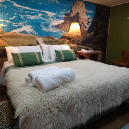 Hotel Boutique Tierra De Islas Chiloe Кастро Екстериор снимка