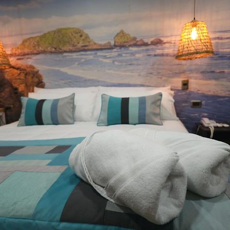 Hotel Boutique Tierra De Islas Chiloe Кастро Екстериор снимка