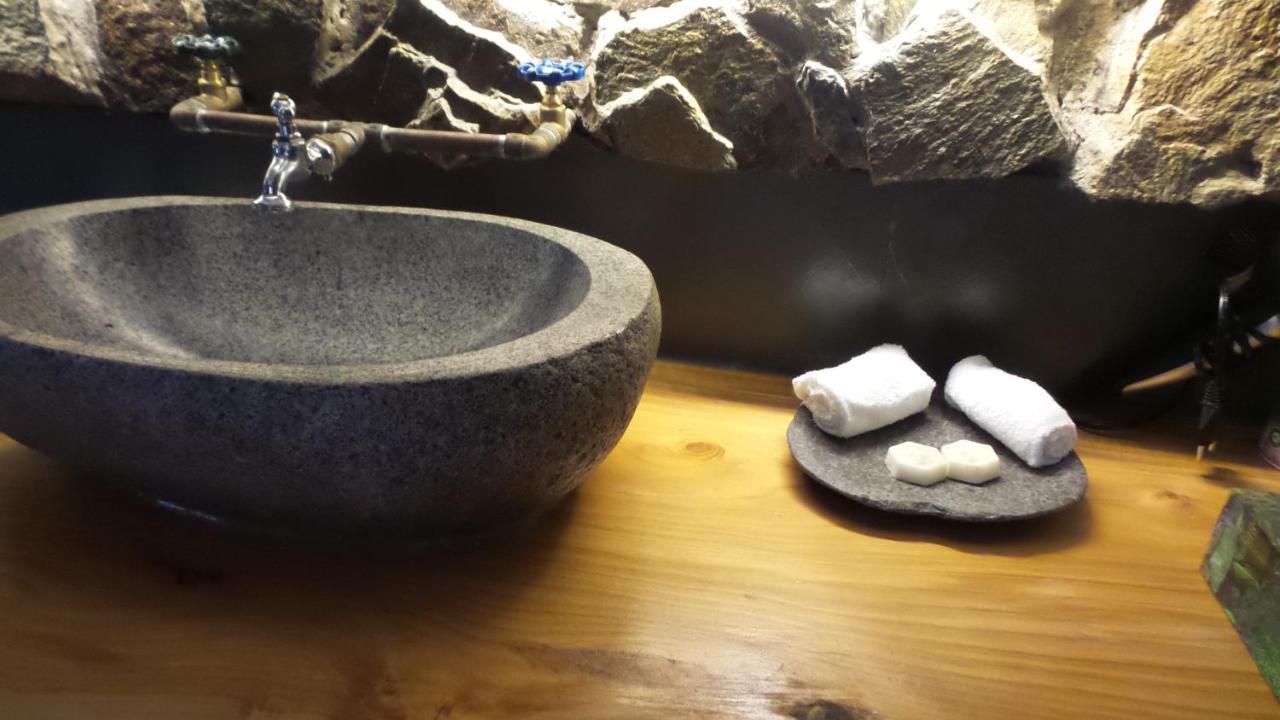 Hotel Boutique Tierra De Islas Chiloe Кастро Екстериор снимка