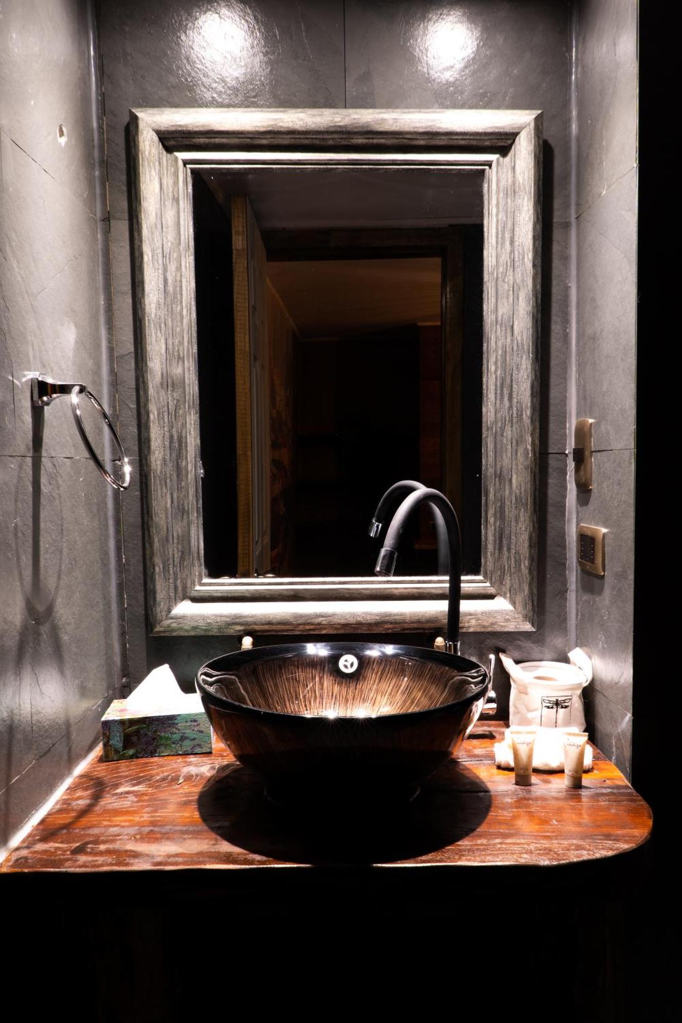 Hotel Boutique Tierra De Islas Chiloe Кастро Екстериор снимка